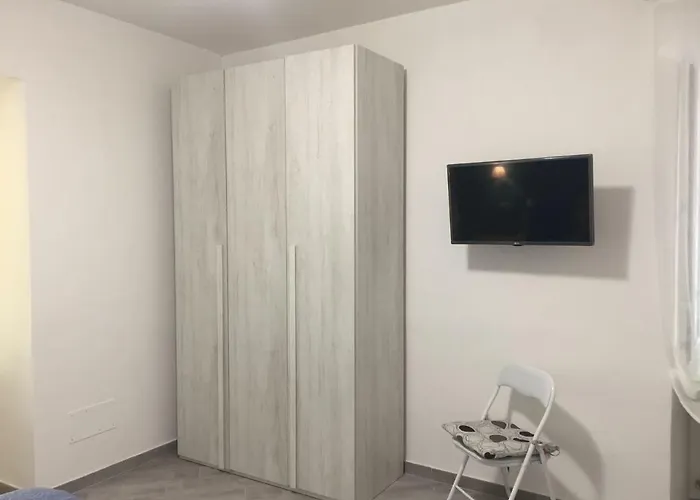 公寓 La Casa Dell'amicizia 伊斯基亚