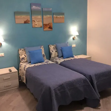 La Casa Dell'amicizia Apartment *